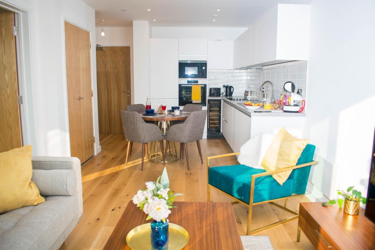 Exoticstay Apartments - Ultra Luxe Top Floor Suite - City Centre Apartment With Cube View - Smart 4K Tv With Ultrafast Wifi & Netflix 伯明翰 外观 照片