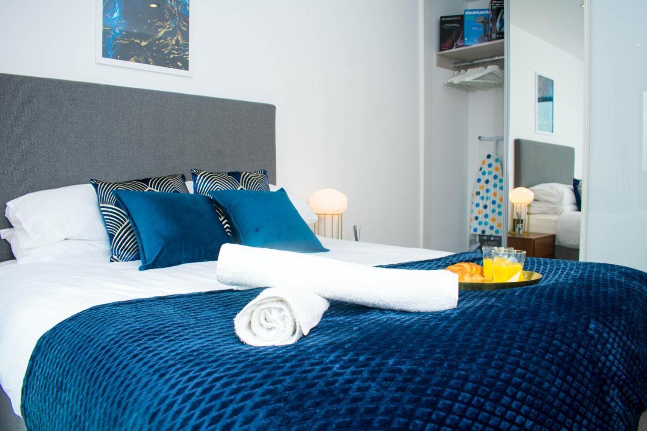 Exoticstay Apartments - Ultra Luxe Top Floor Suite - City Centre Apartment With Cube View - Smart 4K Tv With Ultrafast Wifi & Netflix 伯明翰 外观 照片